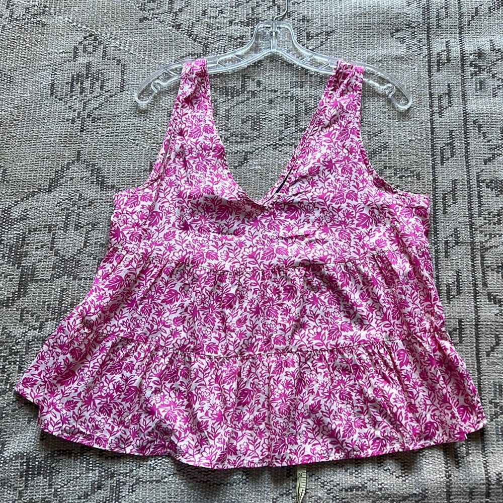 Gap tiered pink floral top